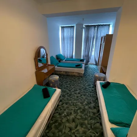 Konukevi Taban Vendeghaz *